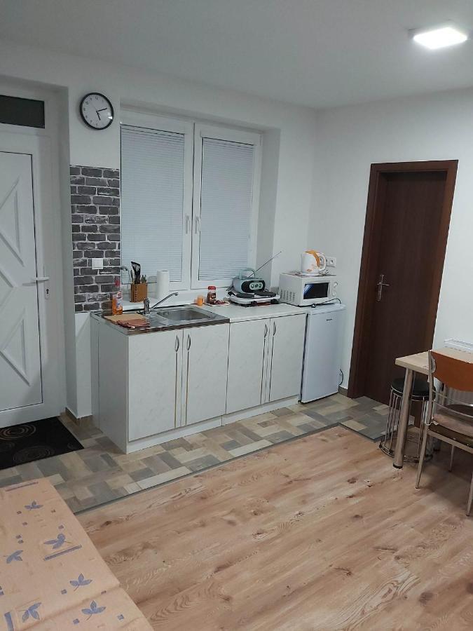 Bekivi Apartmany Dunajská Streda المظهر الخارجي الصورة